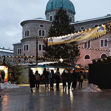 Altstadt-App. Domblick! Salzburg Exterior photo