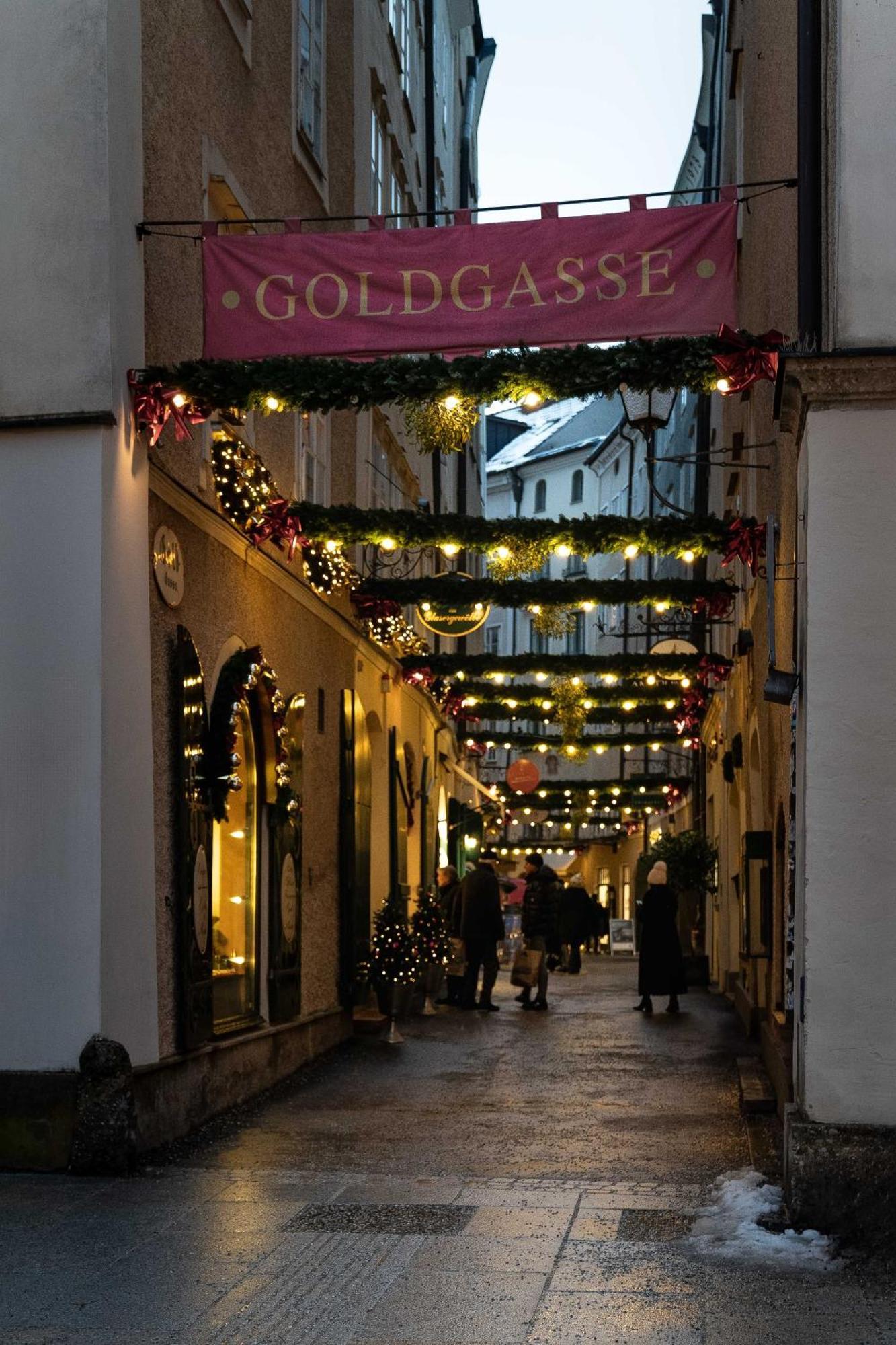 Altstadt-App. Domblick! Salzburg Exterior photo